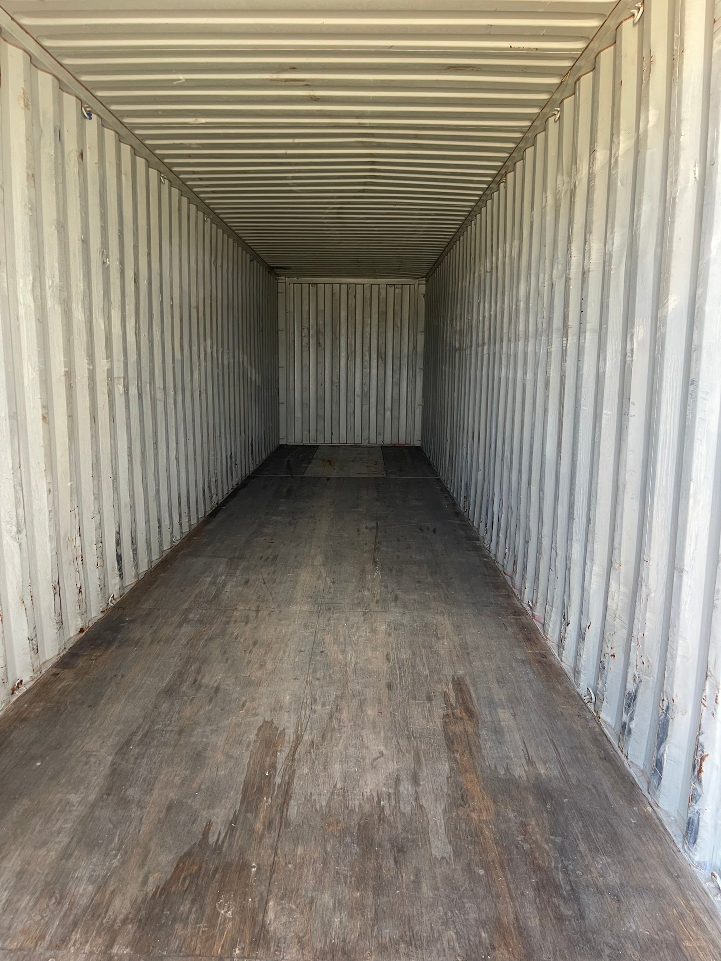 40' High Cube Wind & Water Tight Container